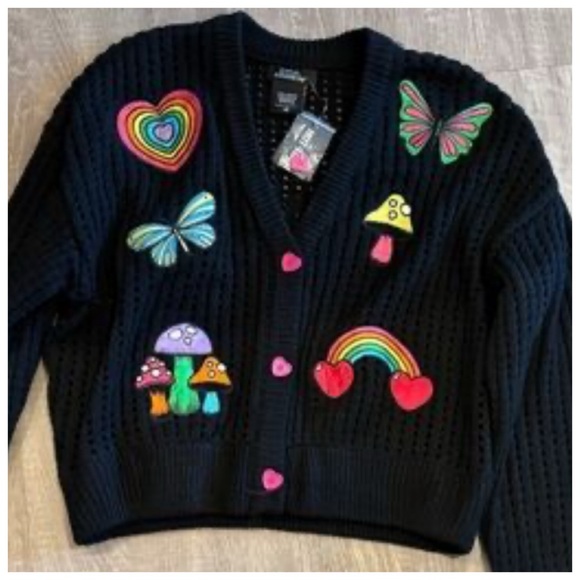 💥SALE SOCIAL COLLISION (Hot Topic) Patched Crop Knit Cardigan Plus Size 4X - Picture 3 of 4